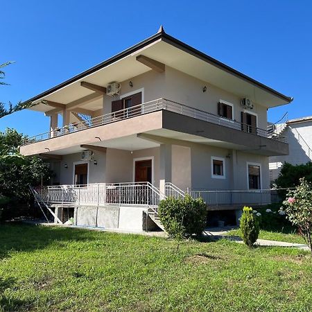 Villa Fjorentin Berat Eksteriør bilde